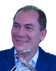 Rolando Aguirre